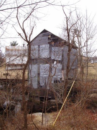 Photo courtesy of graveaddiction.com